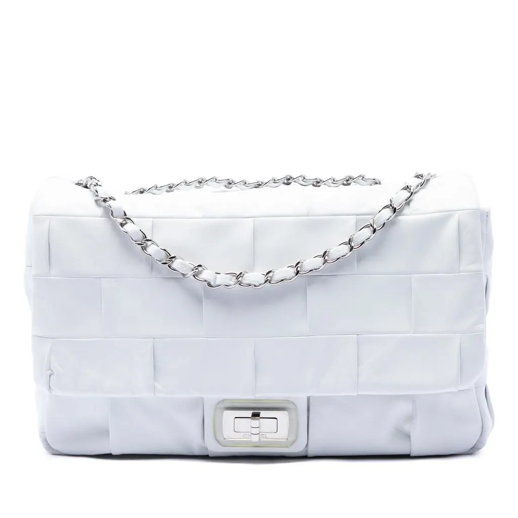 Chanel Jumbo Lambskin Patchwork Reissue 2.55 Igloo Flap White Leather Very good - Front View
