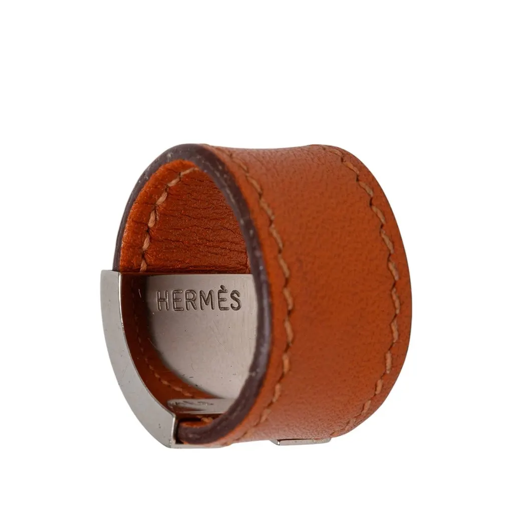 Hermès Swift and Palladium Plated Lurie Ring Orange Leather Good - Model View