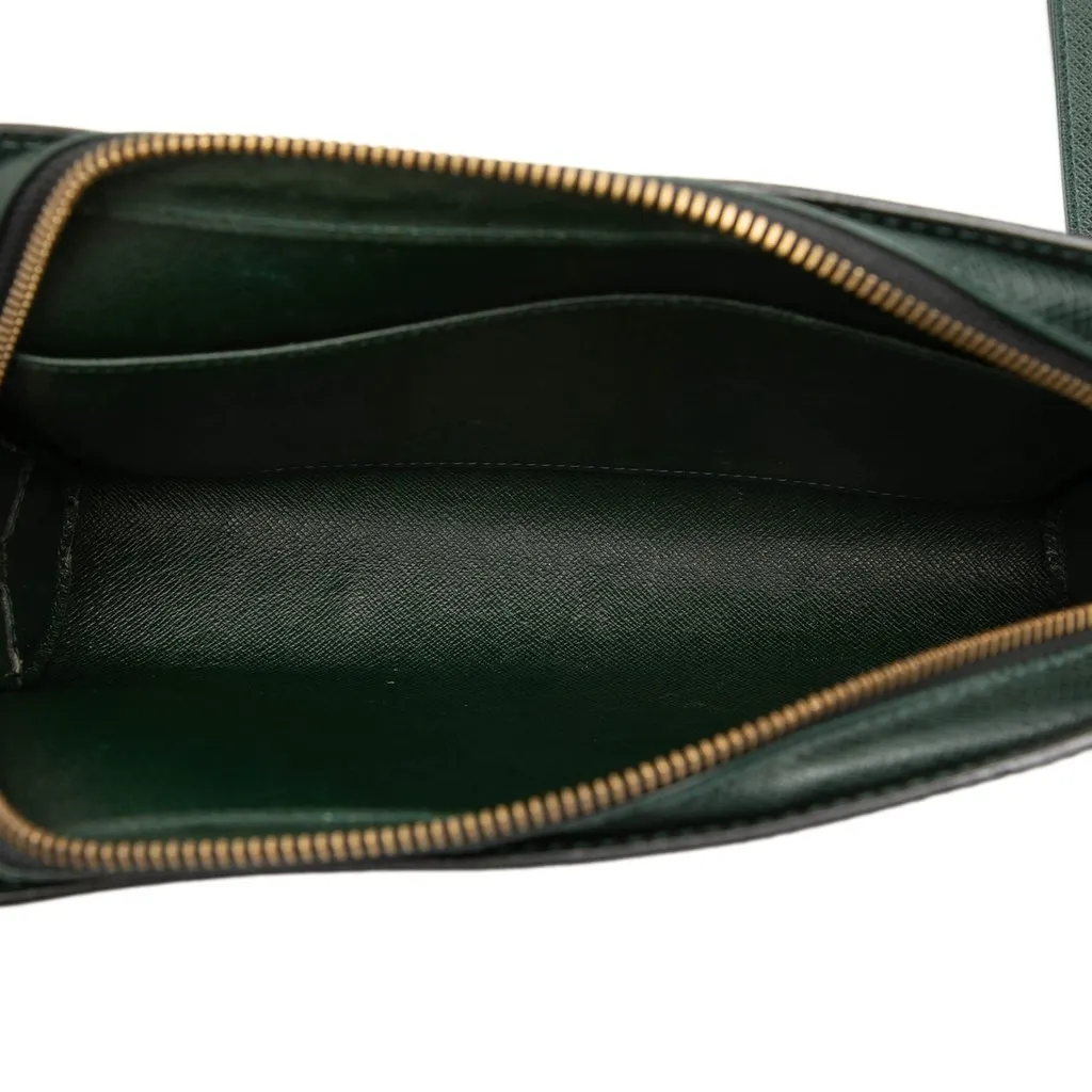 Louis Vuitton Taiga Pochette Baikal Green Leather Good - Model View