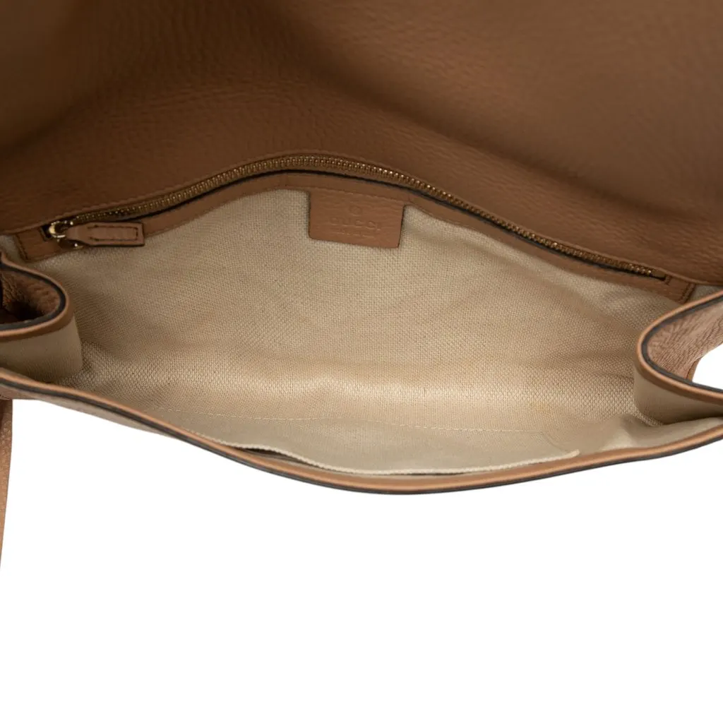 Gucci Calfskin Soho Disco Clutch Brown Leather Very good - Model View