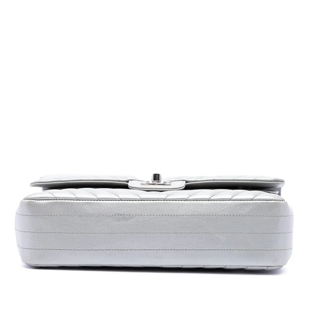 Chanel Medium Classic Chevron Caviar Double Flap Silver Leather Very good - Inside View