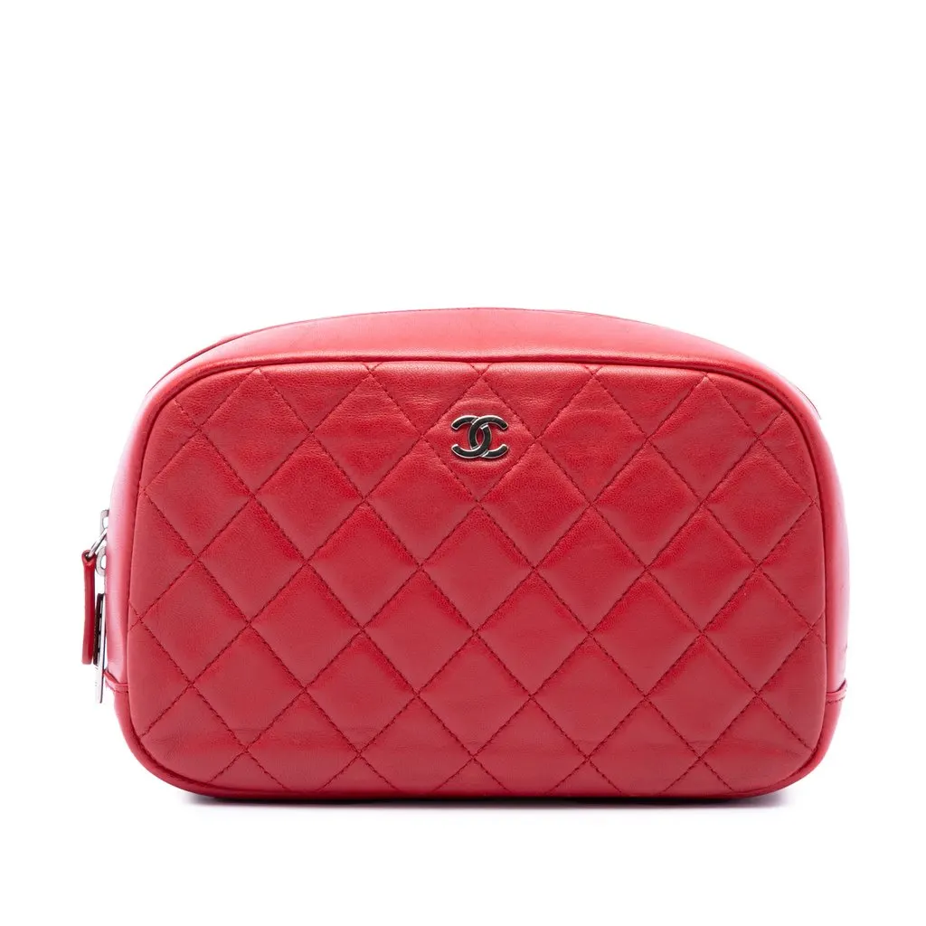 Chanel متوسطة CC مبطّنة جلد الحمل Curvy Cosmetic بوش