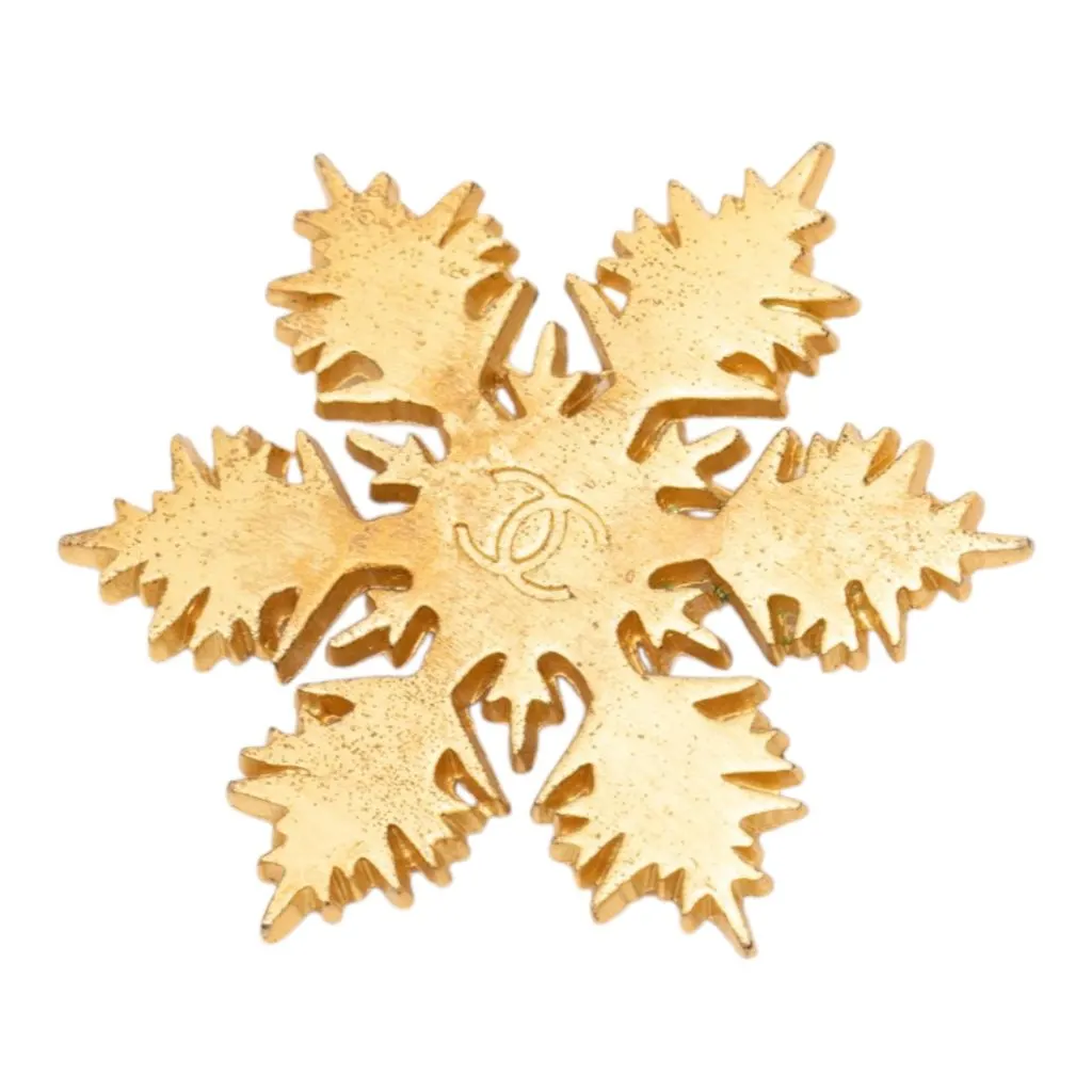 Chanel CC Gold Plated Snowflake Brooch Gold Metal Very good - Front View