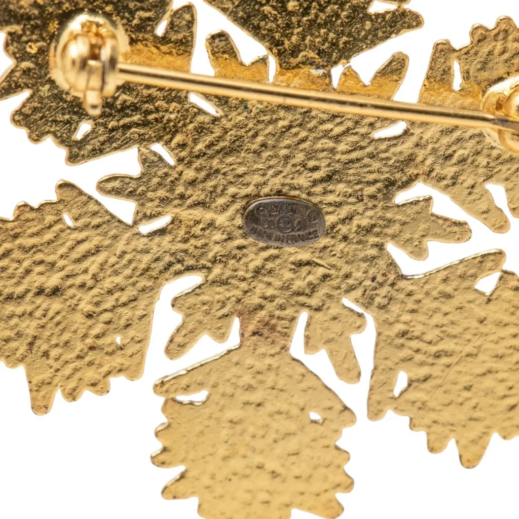 Chanel CC Gold Plated Snowflake Brooch Gold Metal Very good - Inside View