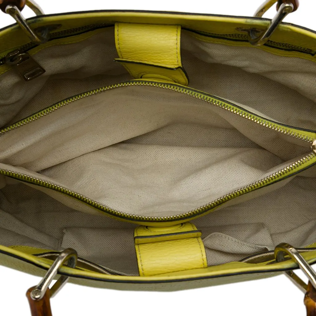 Gucci Medium Calfskin Bamboo Shopper Satchel Yellow Leather Very good - Model View