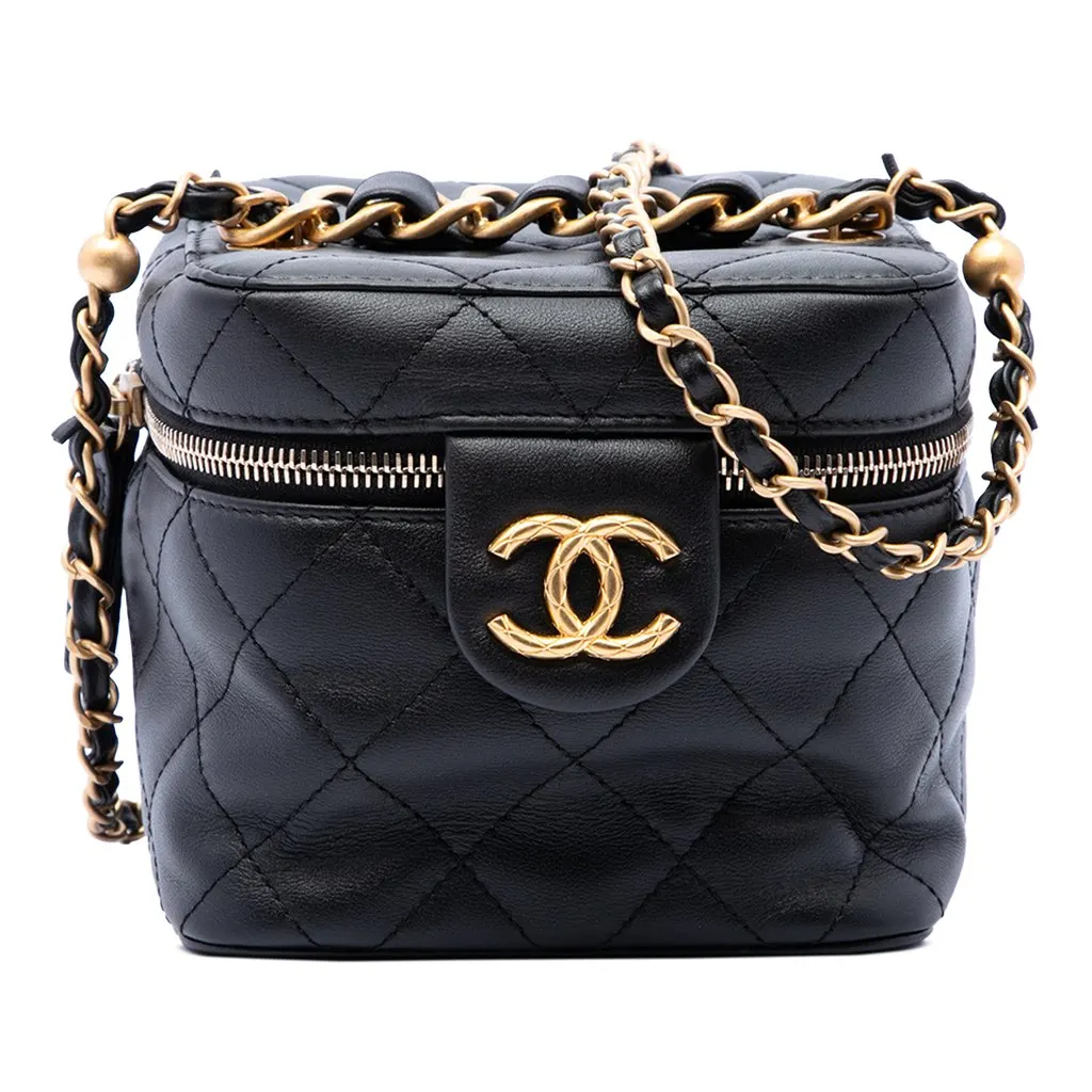 Chanel CC Quilted Calfskin Vanity Case with Chain