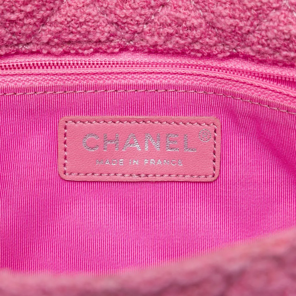 Chanel Small Quilted Tweed Reissue 2.55 Easy Messenger Flap Pink Tweed Very good - Box View