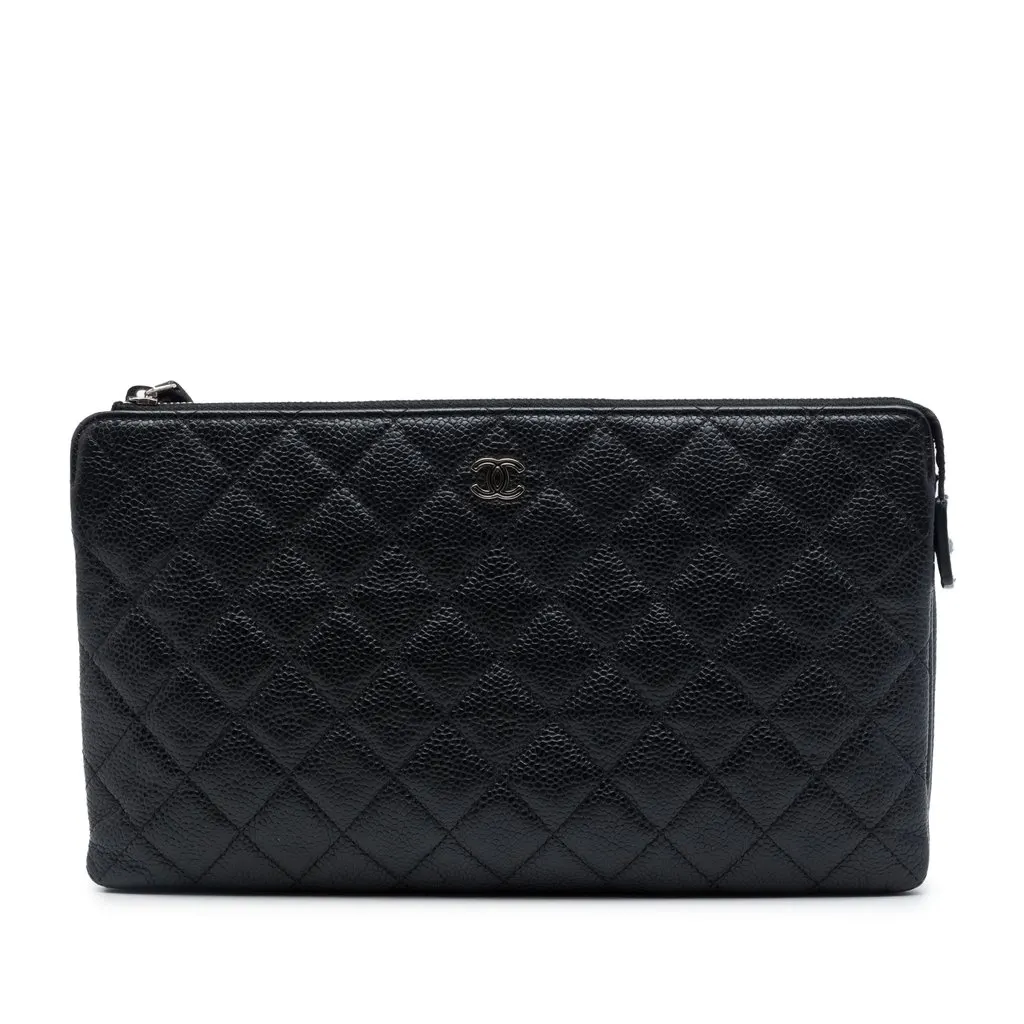 Chanel CC Quilted Caviar Double Pocket Zip Pouch Black Leather Very good - Front View