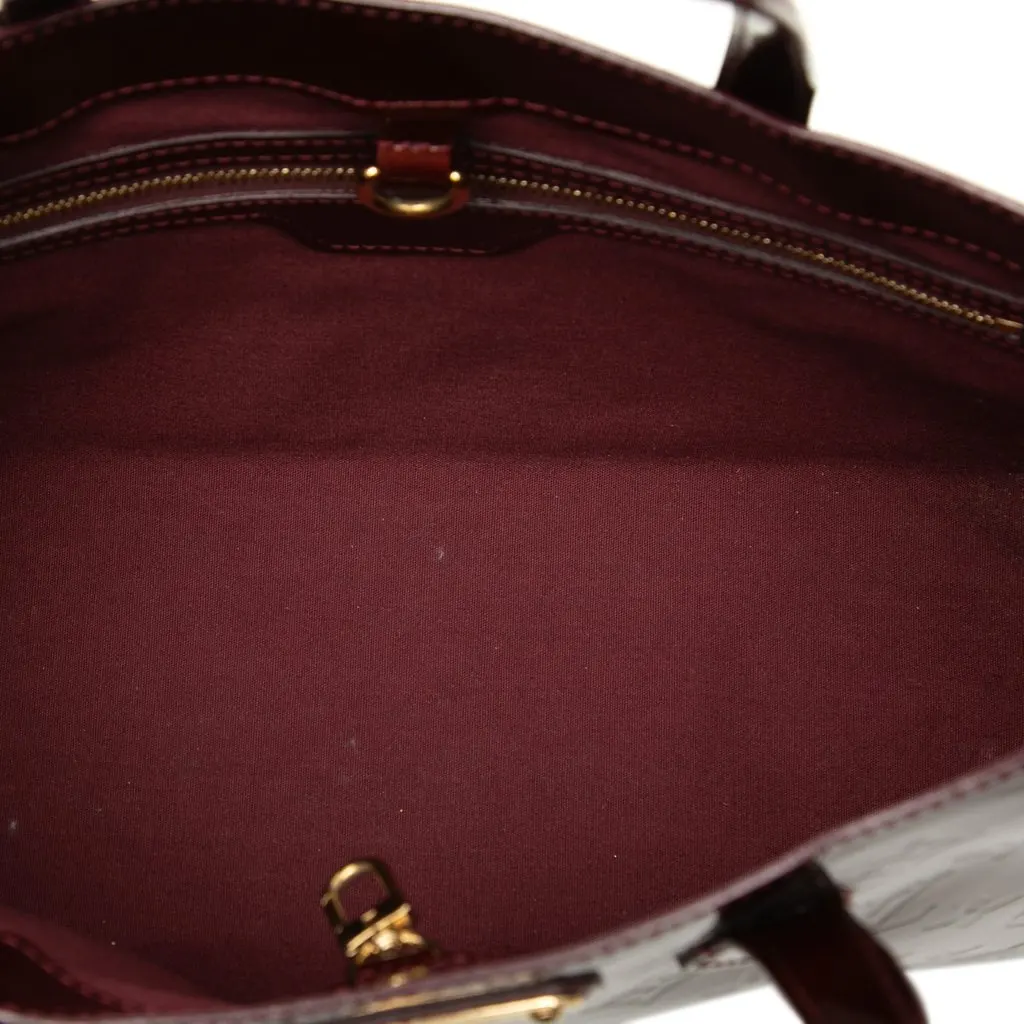 Louis Vuitton Monogram Vernis Wilshire PM Red Leather Very good - Model View