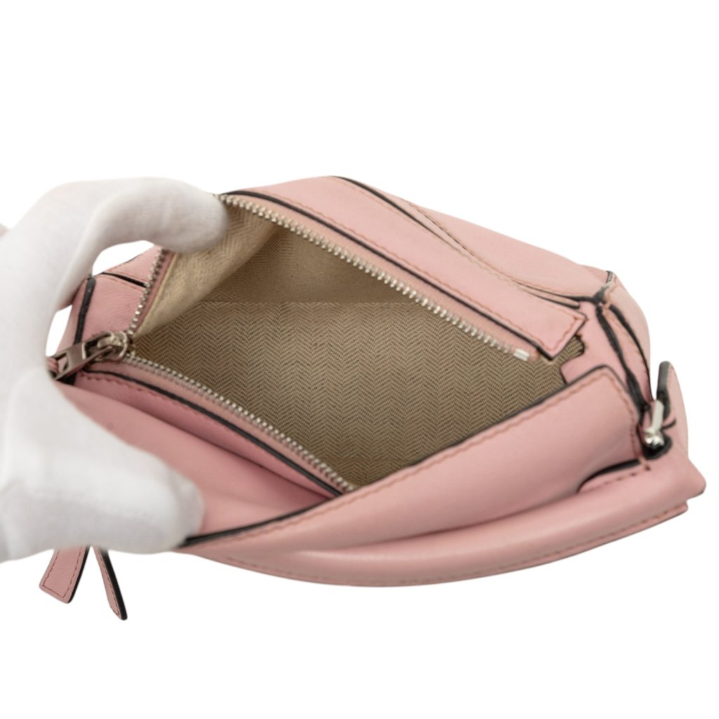 LOEWE ピンクベージュ フリルキャミソール　サイズ36 LOEWE Mini Calfskin Puzzle Satchel Pink Mini Leather