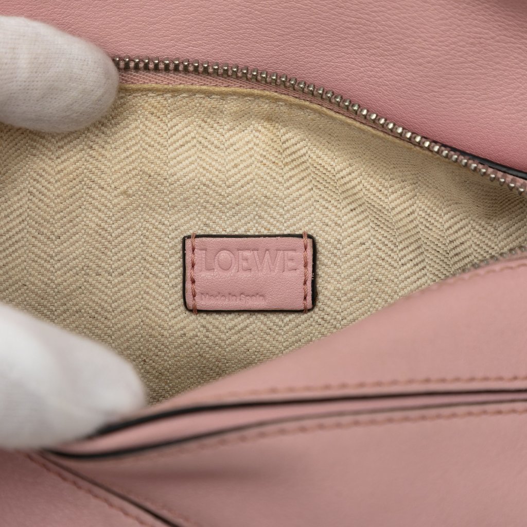 LOEWE ピンクベージュ フリルキャミソール　サイズ36 LOEWE Mini Calfskin Puzzle Satchel Pink Mini Leather