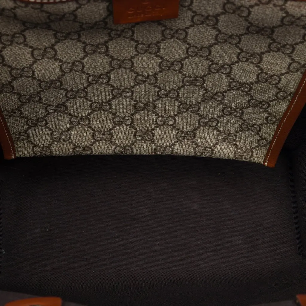 Gucci GG Supreme Web Tote Beige Canvas Very good - Model View