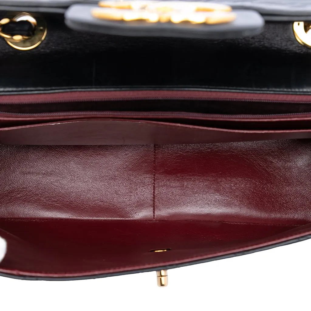 Chanel Maxi XL Classic Lambskin Single Flap Black Leather Very good - Model View