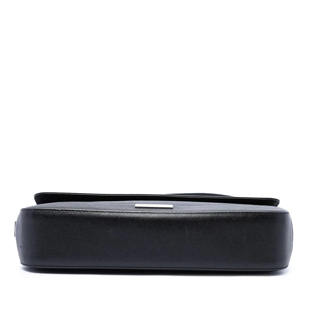 Burberry Leather Shoulder Bag Black Leather Very good - Inside View
