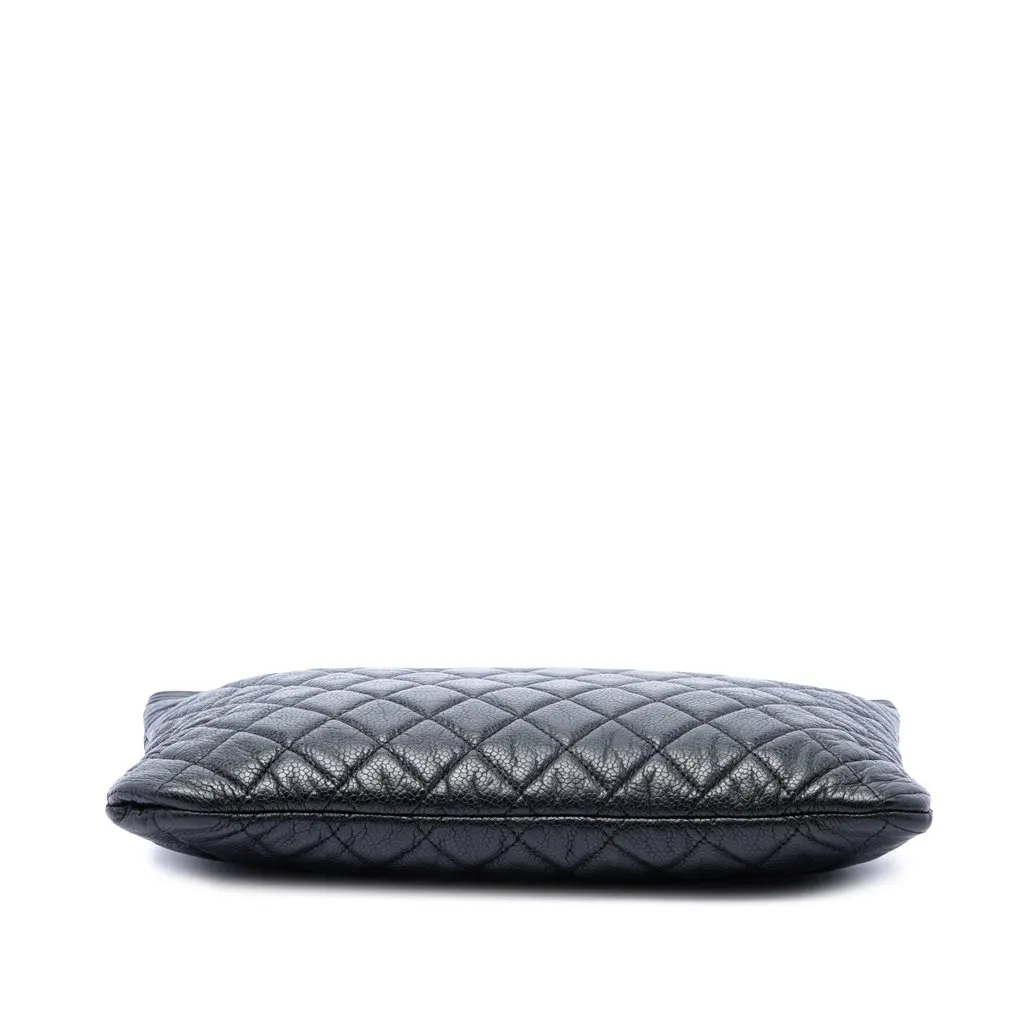 Chanel Medium Quilted Caviar Boy O Case Clutch Black Leather Very good - Inside View