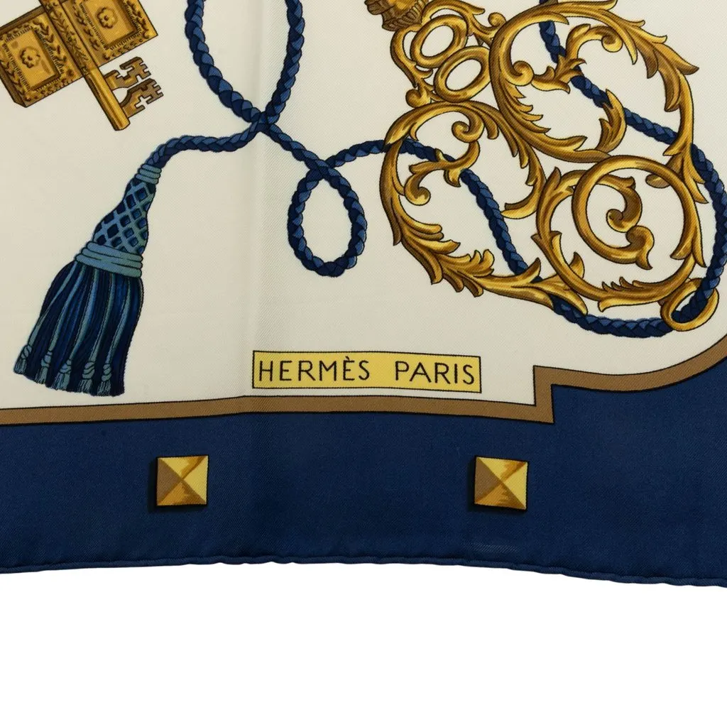 Hermès Les Cles Silk Scarf 90 White Silk Good - Back View