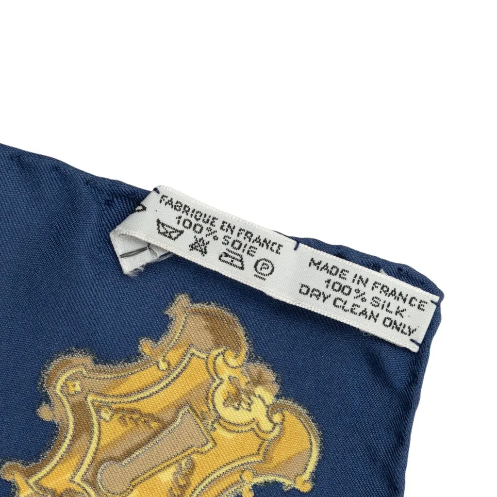 Hermès Les Cles Silk Scarf 90 White Silk Good - Inside View