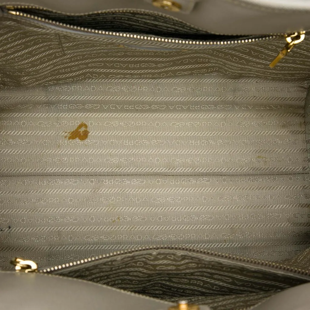 Prada Saffiano Lux Shopping Tote MultiColor Leather Very good - Model View