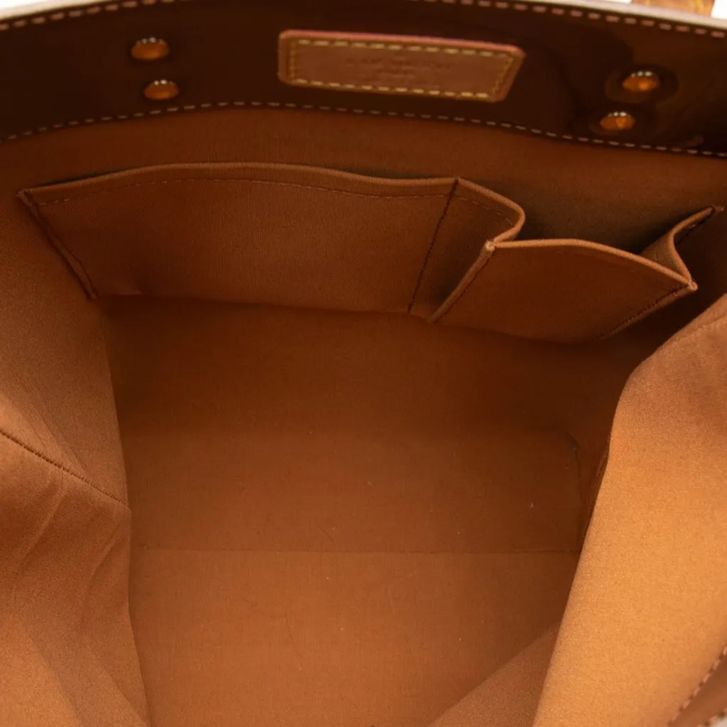 Louis Vuitton Monogram Vernis Reade MM Brown Leather Good - Model View
