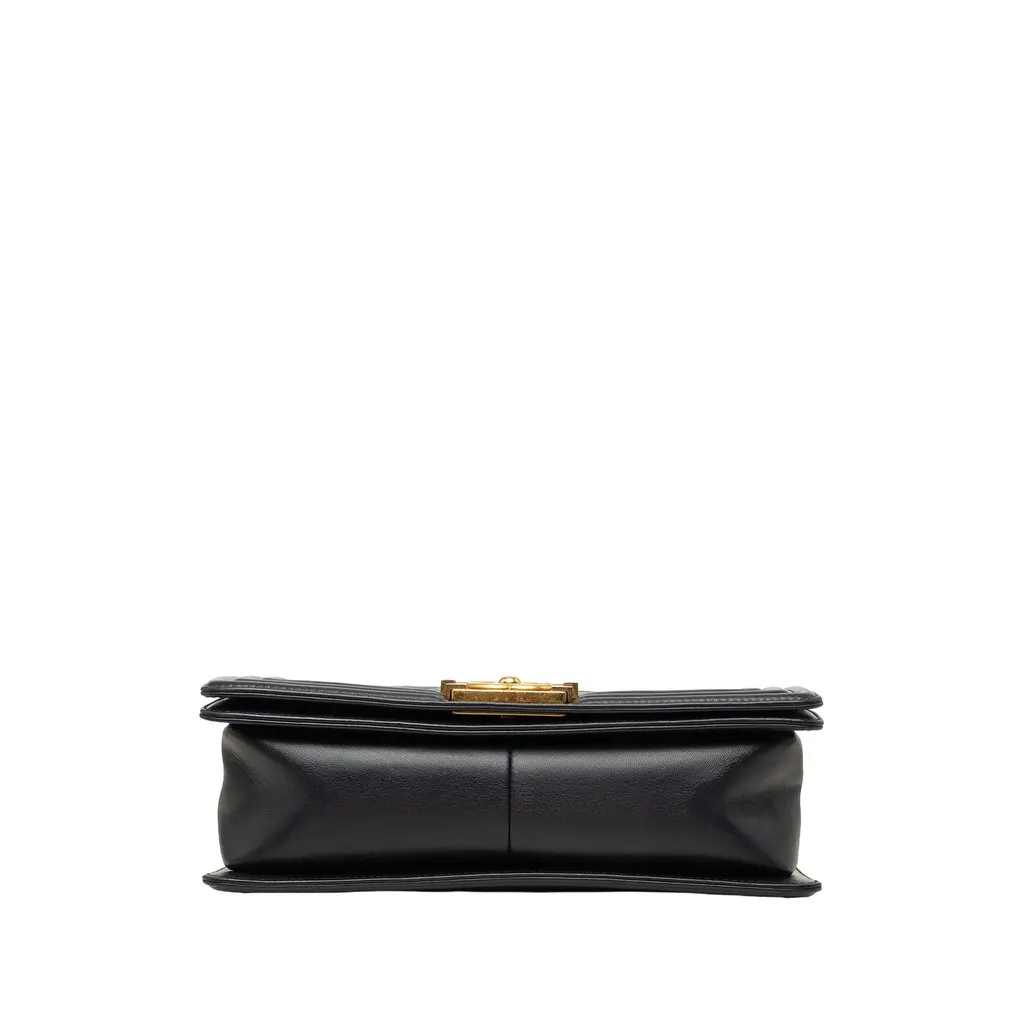 Chanel Old Medium Quilted Lambskin Boy Flap Black Leather Good - Inside View