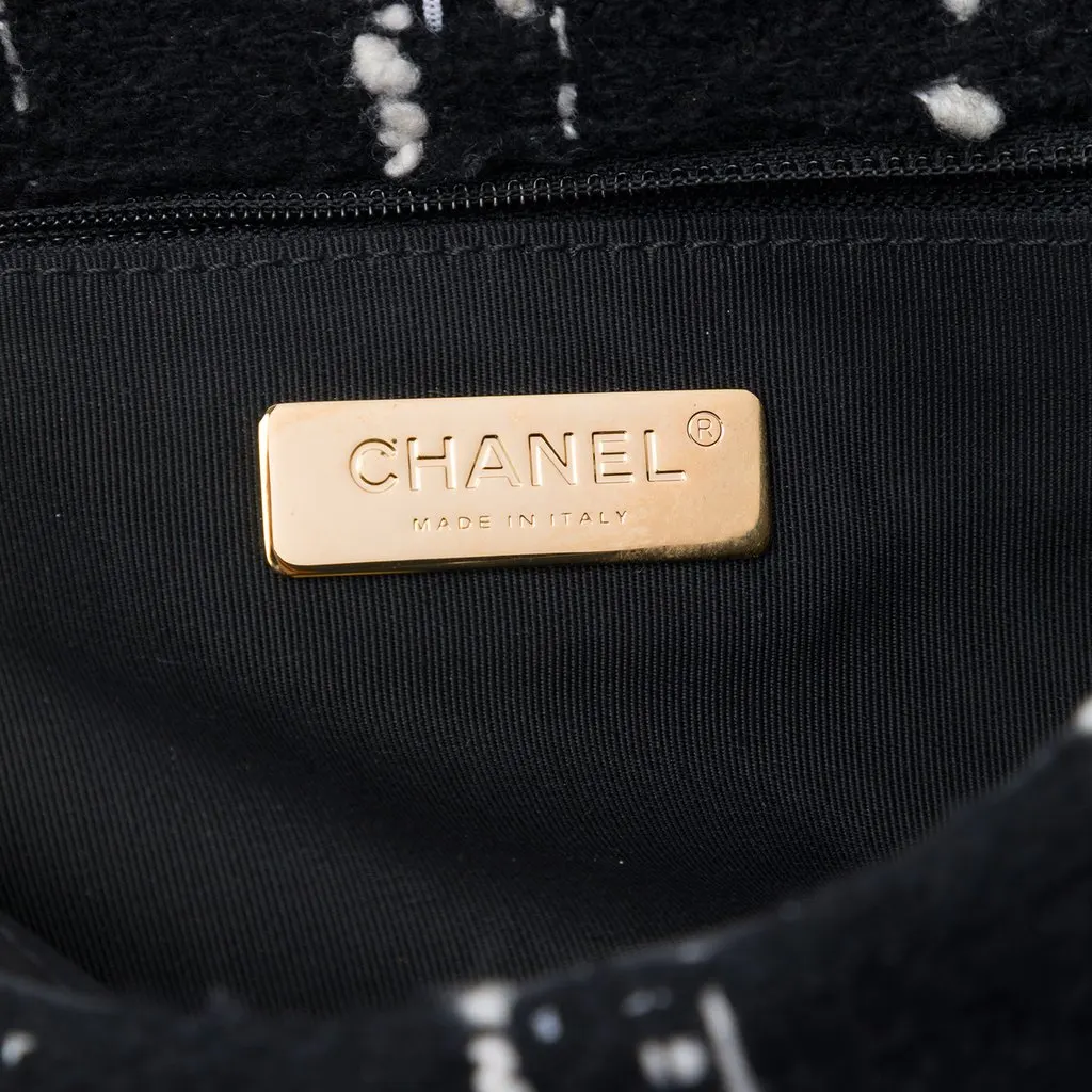 Chanel Medium Tweed 19 Flap Black Tweed Good - Box View