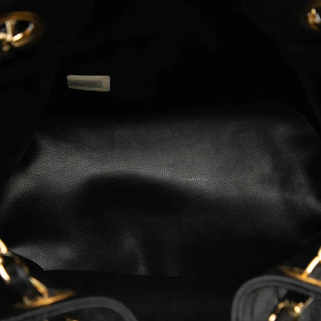 Chanel Quilted Lambskin Drawstring Chain Bucket Bag Black Leather Very good - Model View