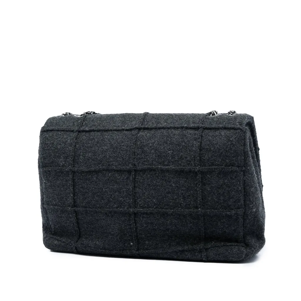 Chanel Identification Jumbo Chocolate Bar Wool Felt Reissue 2.55 Flap Grey Very good - Back View