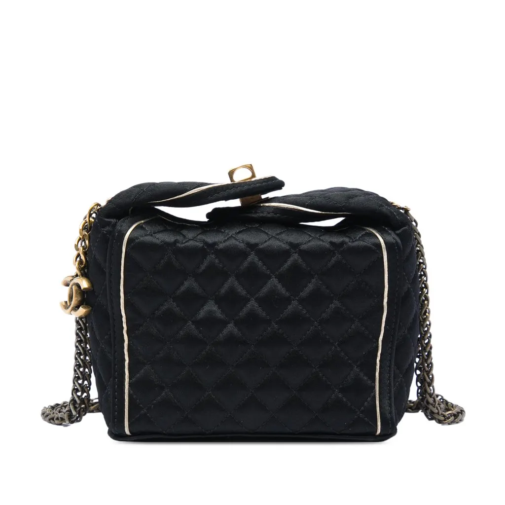 Chanel Paris Shanghai CC Quilted Satin Takeaway Box Bag Black Very good - Front View