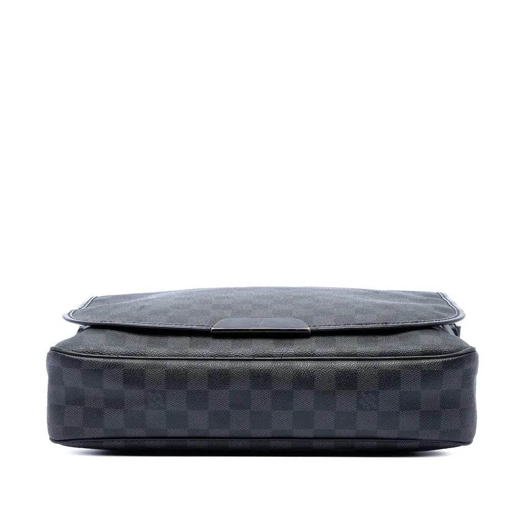 Louis Vuitton Damier Graphite Daniel MM Black Very good - Inside View