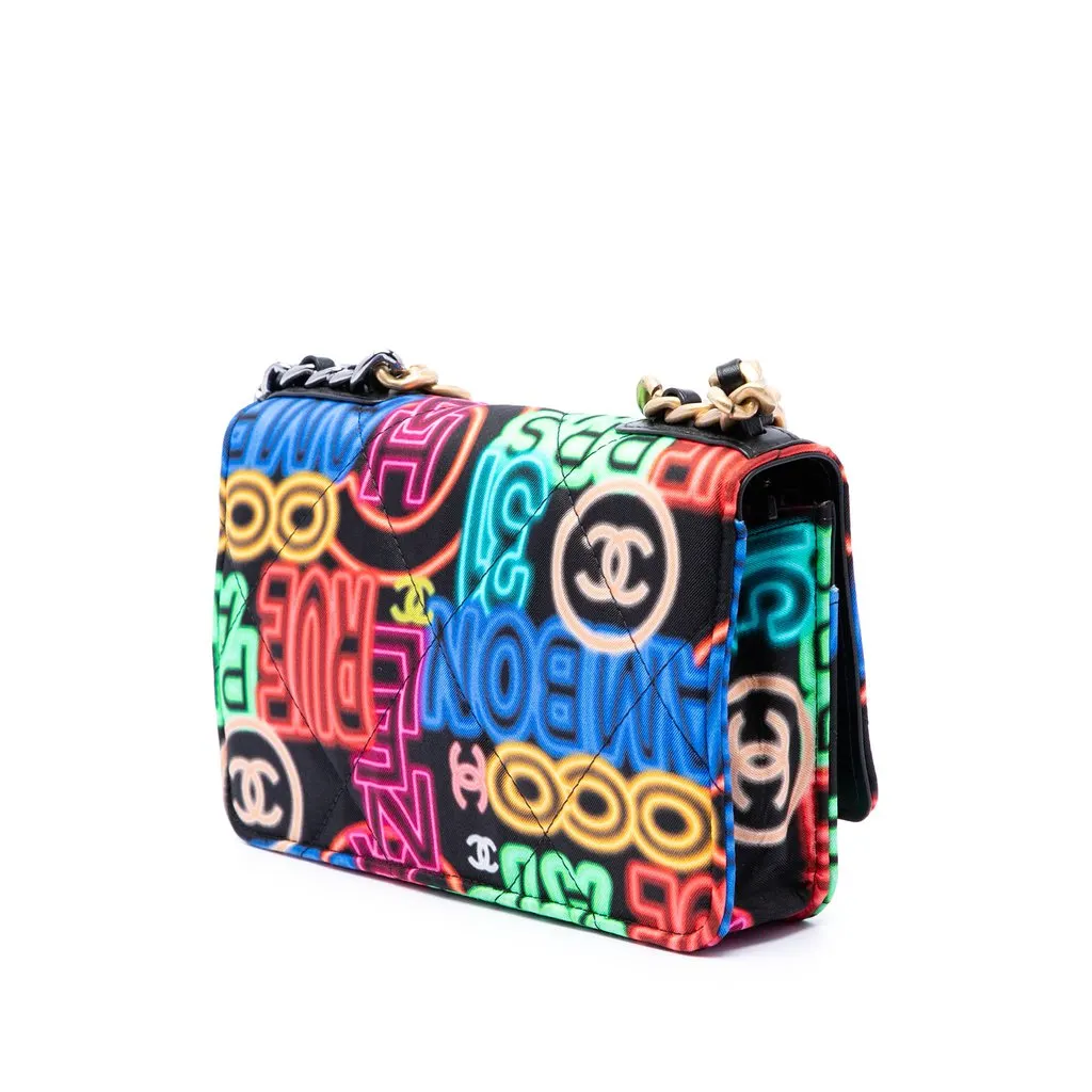 Chanel Printed Nylon Graffiti 19 Wallet on Chain Black Very good - Back View