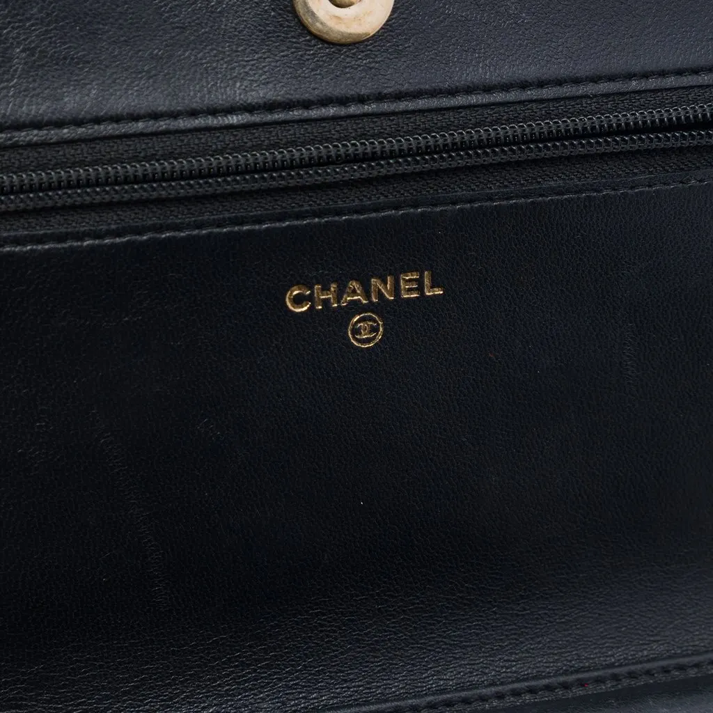 Chanel Quilted Lambskin Boy Wallet On Chain Black Leather Very good - Box View