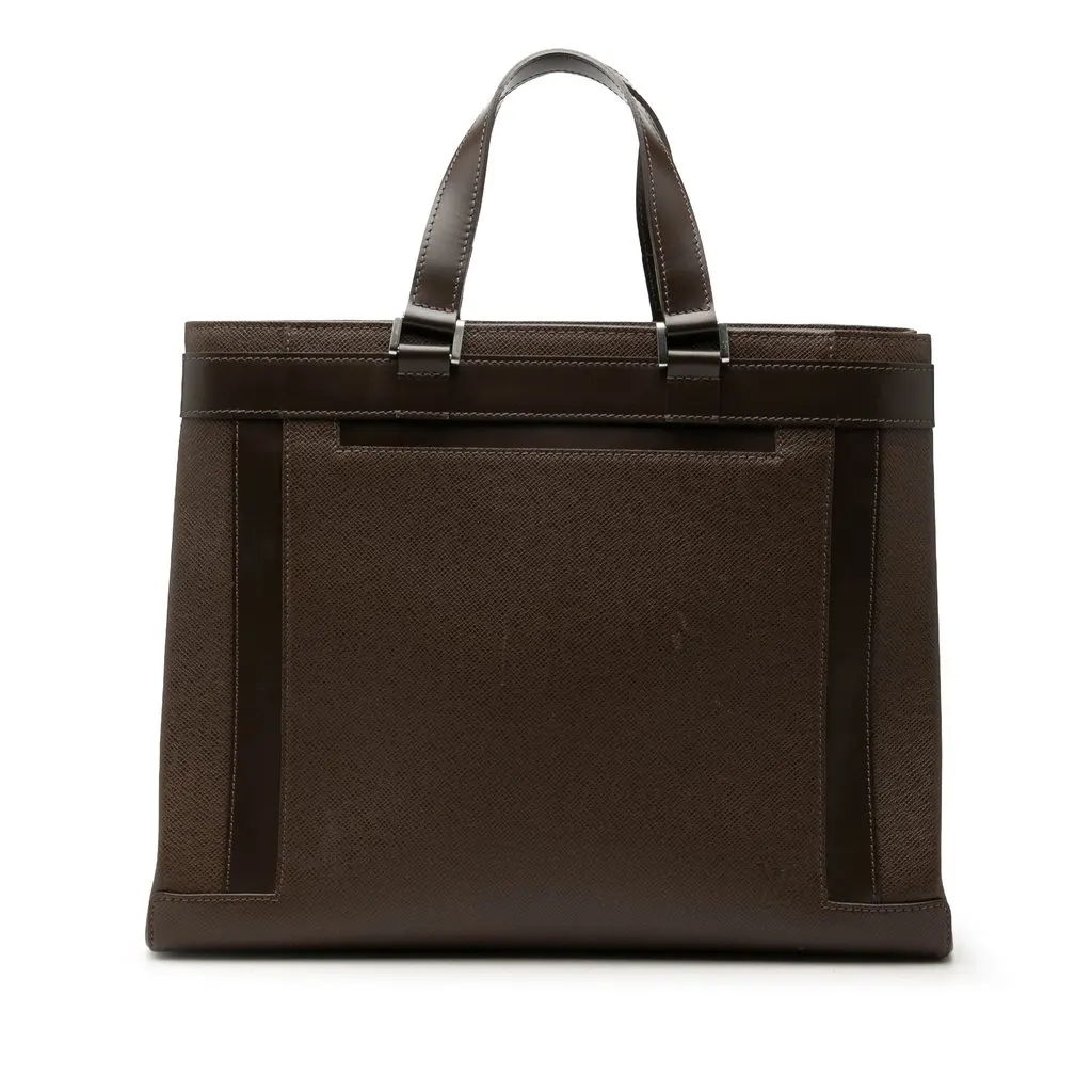 Louis Vuitton Taiga Kasbek PM Brown Leather Very good - Front View