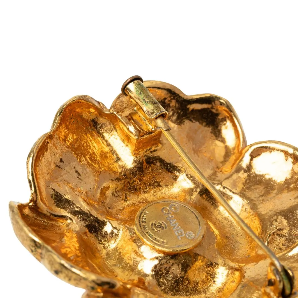 Chanel Gold Plated Camellia Brooch Gold Metal Very good - Model View