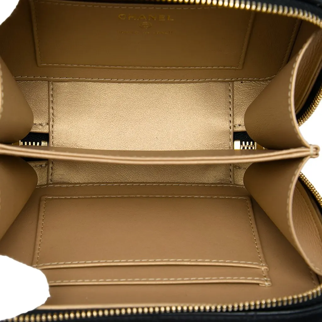 Chanel Mini CC Quilted Lambskin and Golden Plate Vanity Crossbody Black Leather Very good - Model View