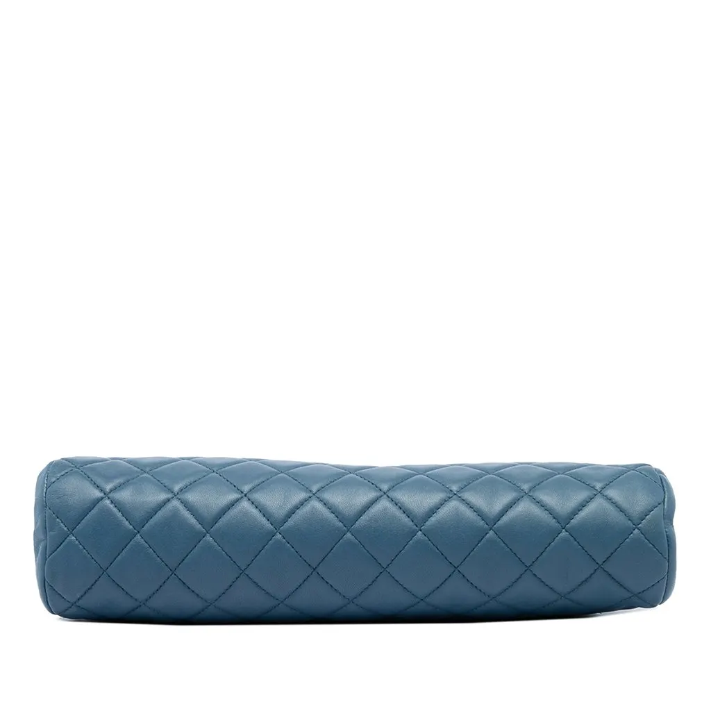 Chanel Quilted Lambskin Timeless Kisslock Clutch Blue Leather Very good - Inside View