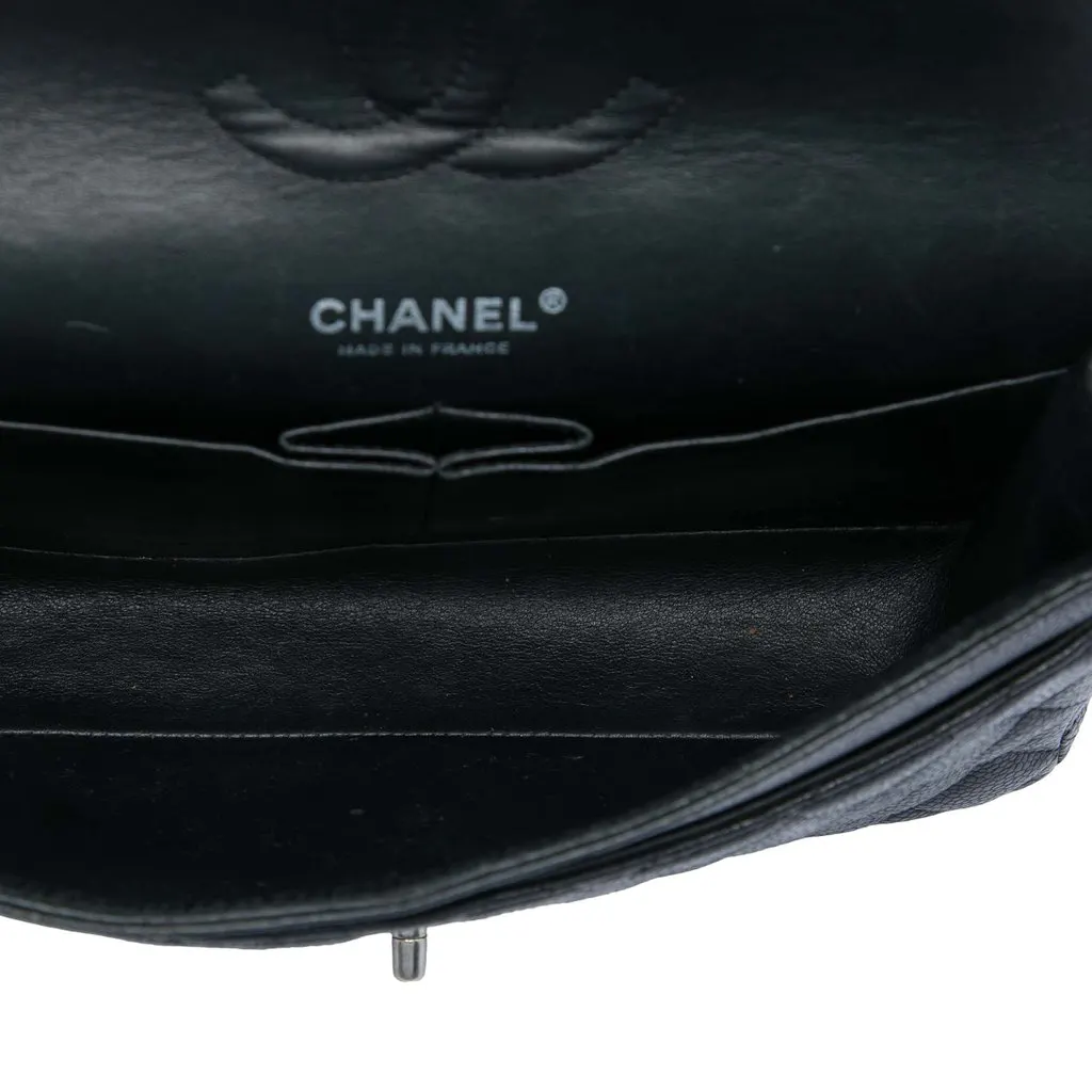 Chanel Medium Classic Caviar Double Flap Black Leather Very good - Model View