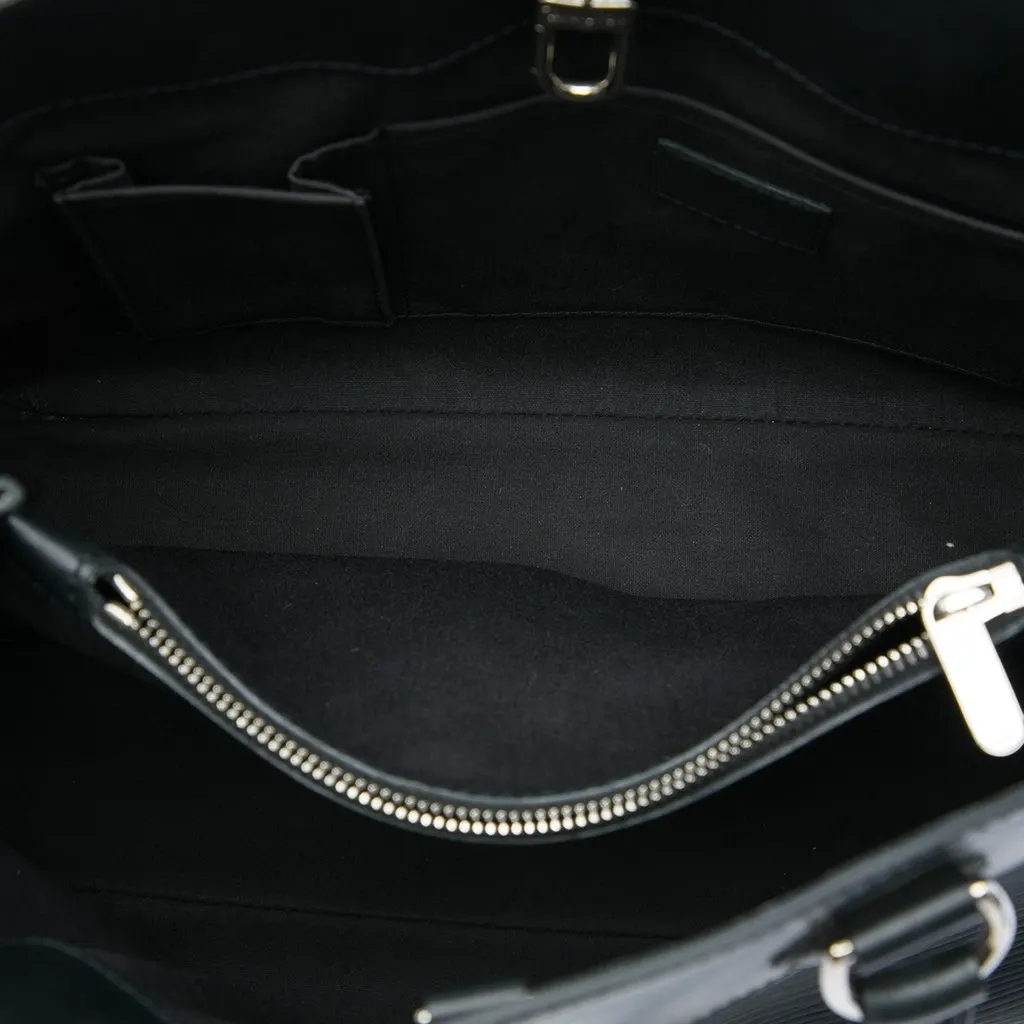 Louis Vuitton Epi Passy PM Black Leather Good - Model View