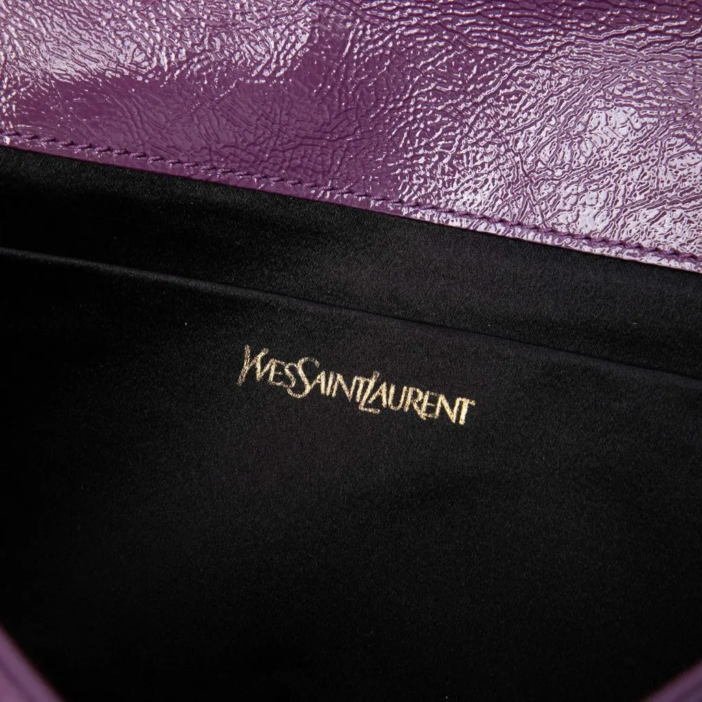 Saint Laurent Large Textured Patent Monogram Belle De Jour Clutch Red Leather Very good - Box View