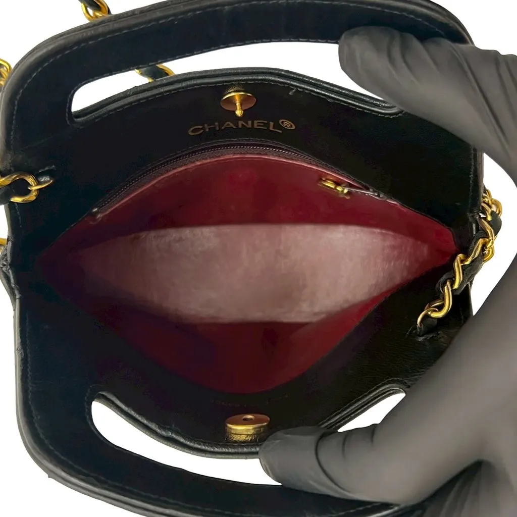Chanel CC Quilted Lambskin Top Handle Round Frame Bag Black Leather Good - Inside View