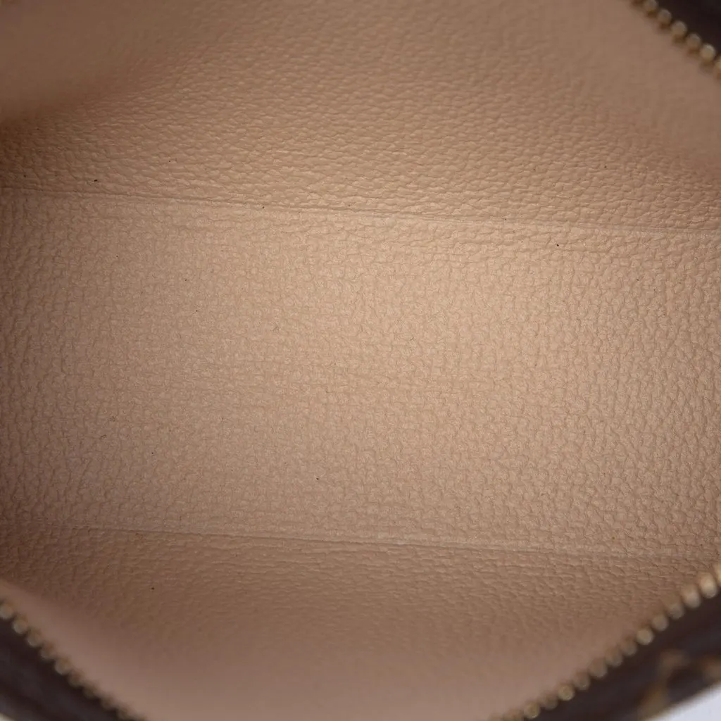 Louis Vuitton Monogram Toiletry Pouch 15 Brown Canvas Very good - Model View