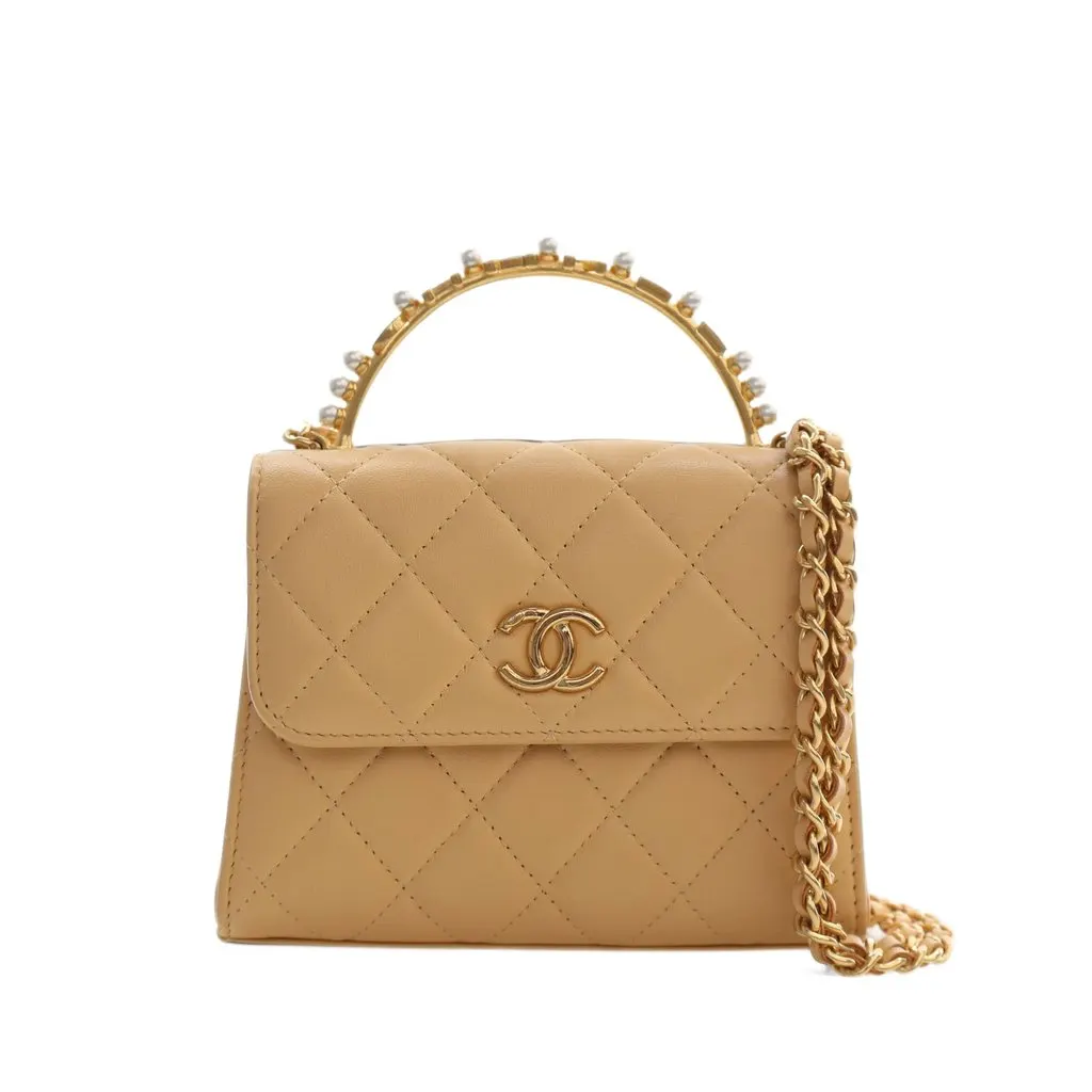 Chanel CC Quilted Lambskin Faux Pearl Top Handle Flap Beige Leather Very good - Front View