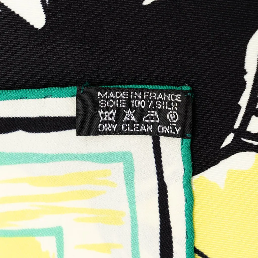 Hermès Finish  Silk Scarf 70 Yellow Silk Good - Inside View
