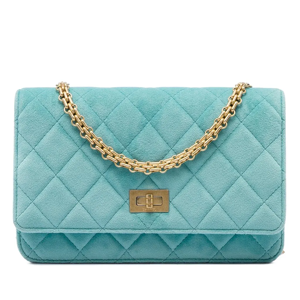 Chanel Quilted Velvet Reissue 2.55 Wallet on Chain Blue Velvet Very good - Front View