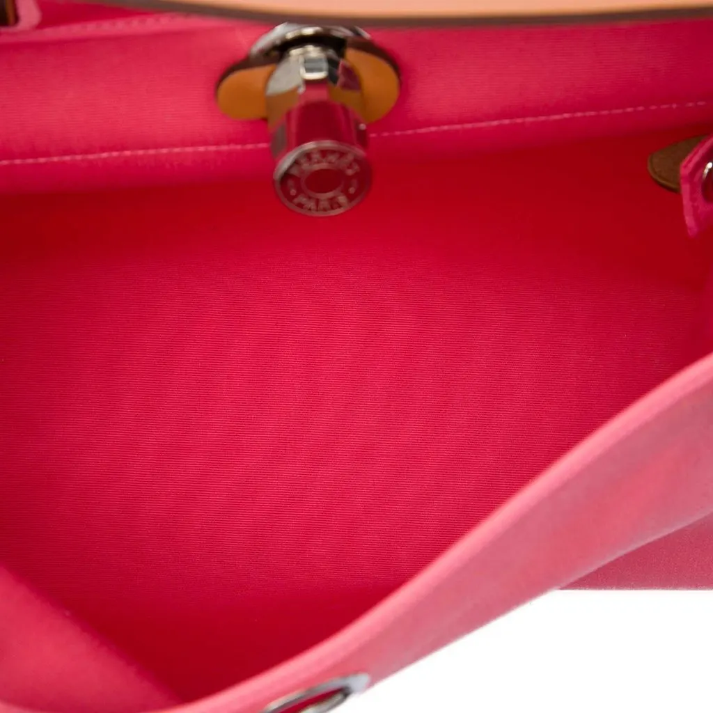 Hermès Toile Herbag Zip 31 Pink Very good - Model View