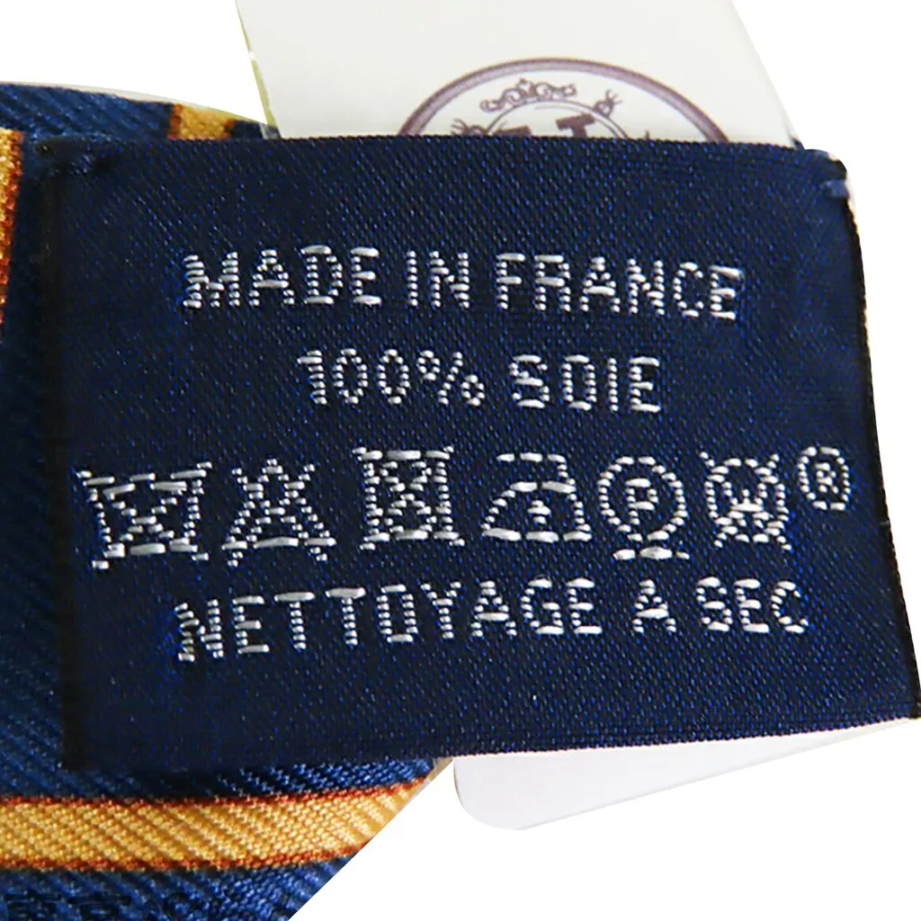 Hermès Couvertures et Tenues de Jour Silk Twilly Scarf Blue Never worn - Inside View