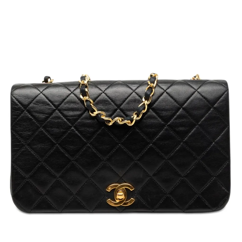 Chanel Medium Quilted Lambskin Full Flap Black Leather Very good - Front View