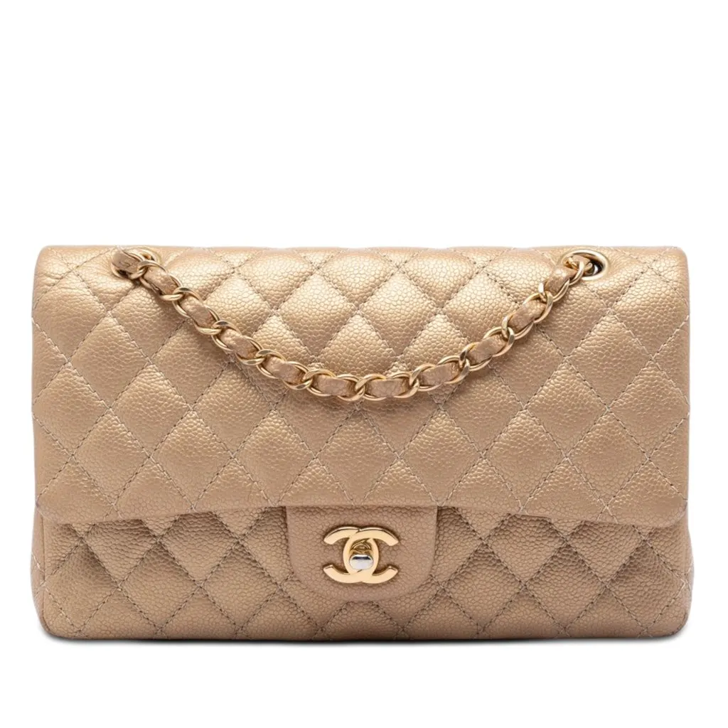 Chanel Medium Classic Iridescent Caviar Double Flap Beige Leather Very good - Front View