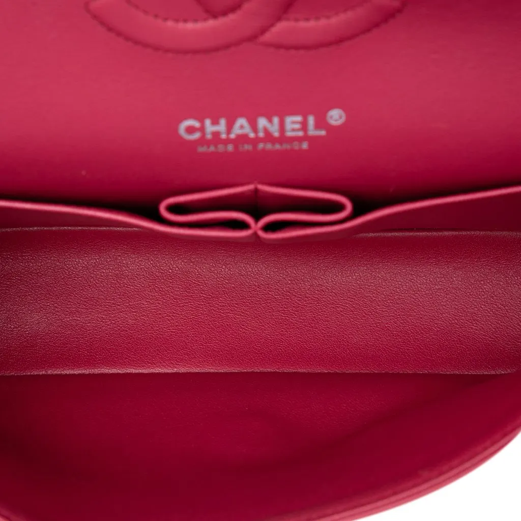 Chanel Medium Classic Lambskin Double Flap Pink Leather Very good - Model View