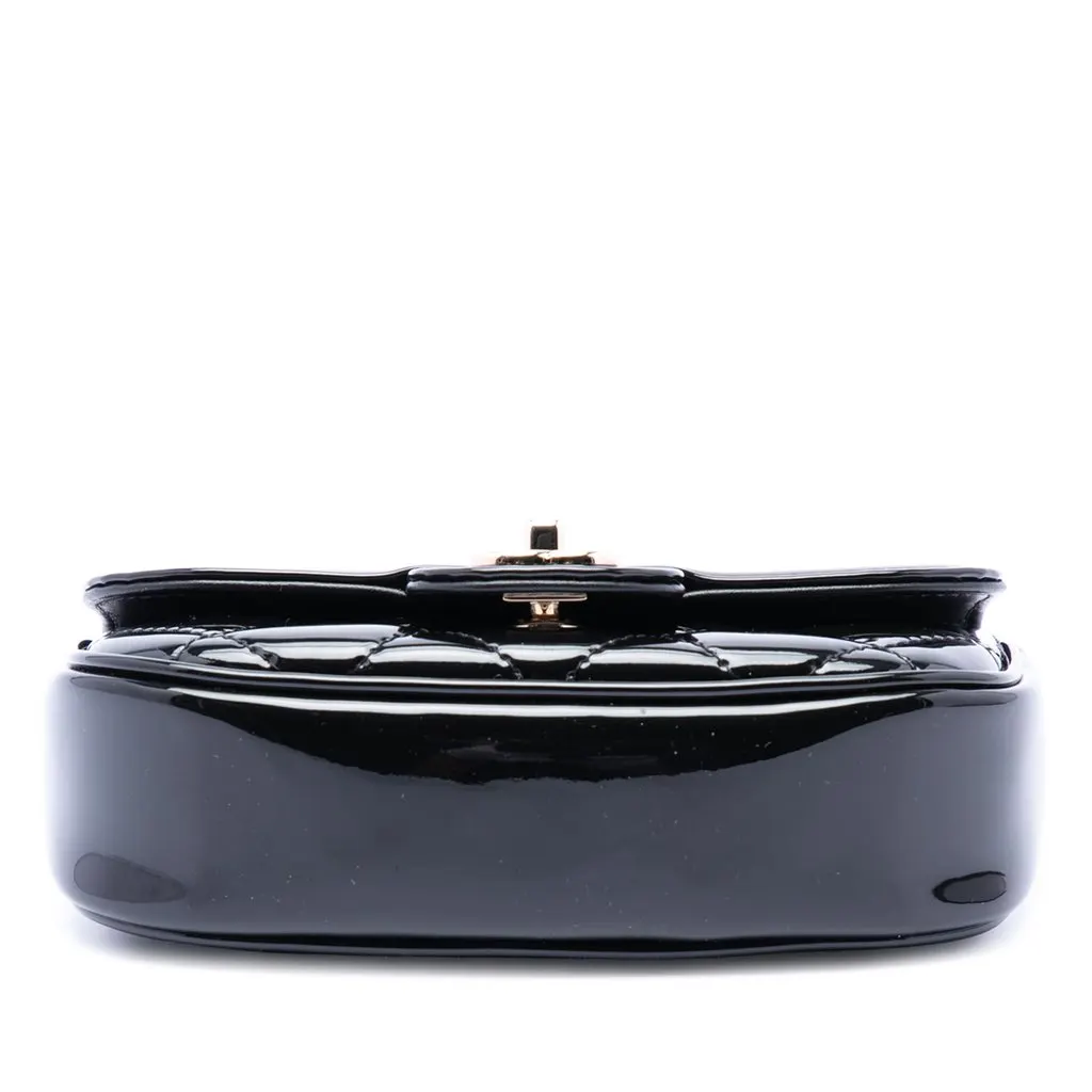 Chanel Mini CC Quilted Patent Single Flap Black Leather Very good - Inside View