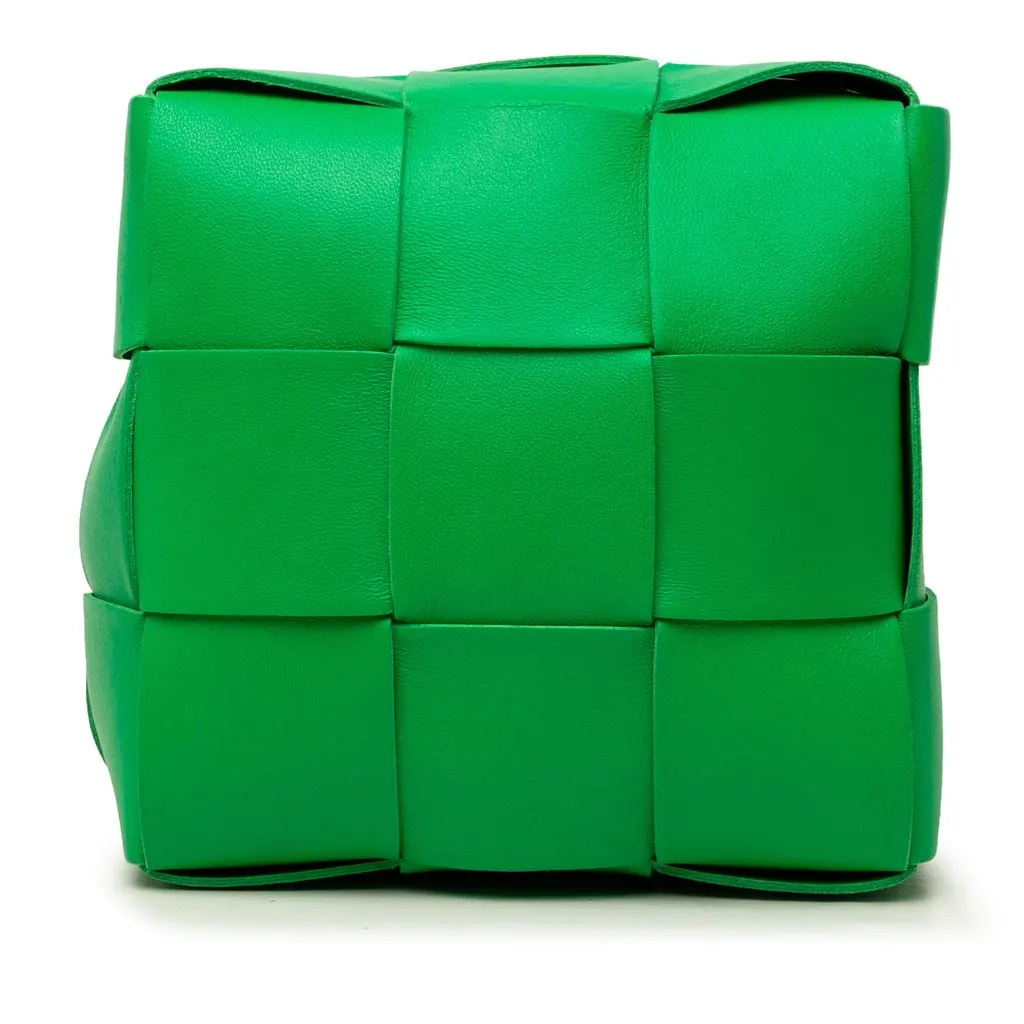 Bottega Veneta Small Nappa Maxi Intrecciato Cassette Bucket Bag Green Leather Very good - Inside View